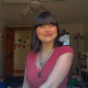 Meet your Posher, Hannah